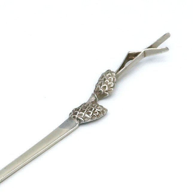 Silver confectionery toothpick pine