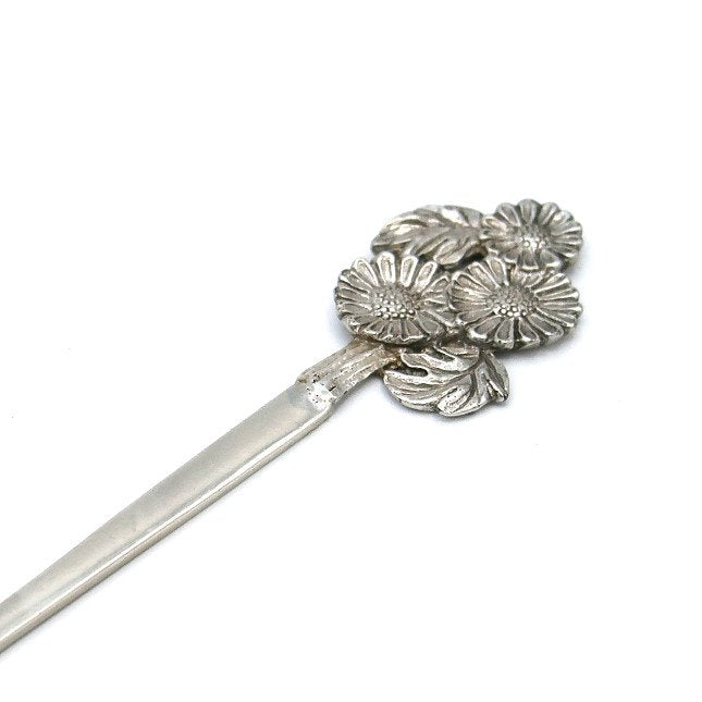 Silver confectionery toothpick chrysanthemum
