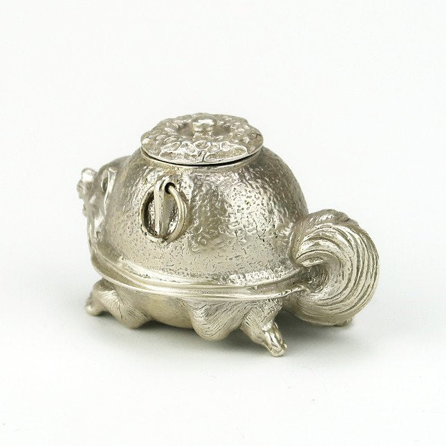 Silver Water Drop Bunbuku Chagama by Hirose