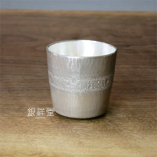 Pure silver sake cup linear pattern