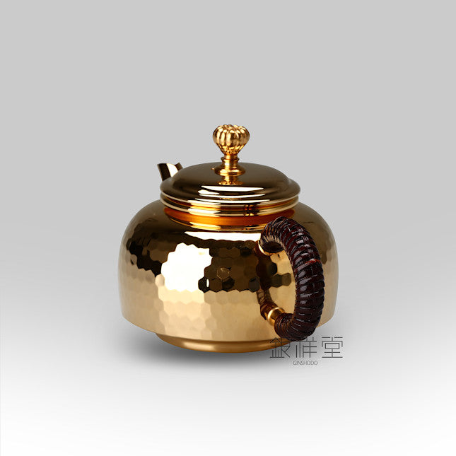 Ginshodo 窯形銀茶壺耳手 2.6 英寸金色錘眼菊花挑
