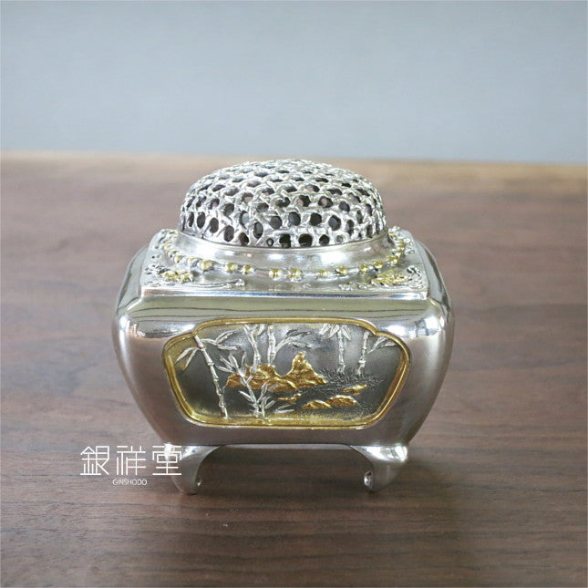 銀香炉　角型四季