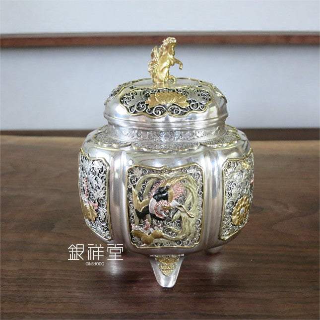 銀香炉　六陵瑞鳥紋